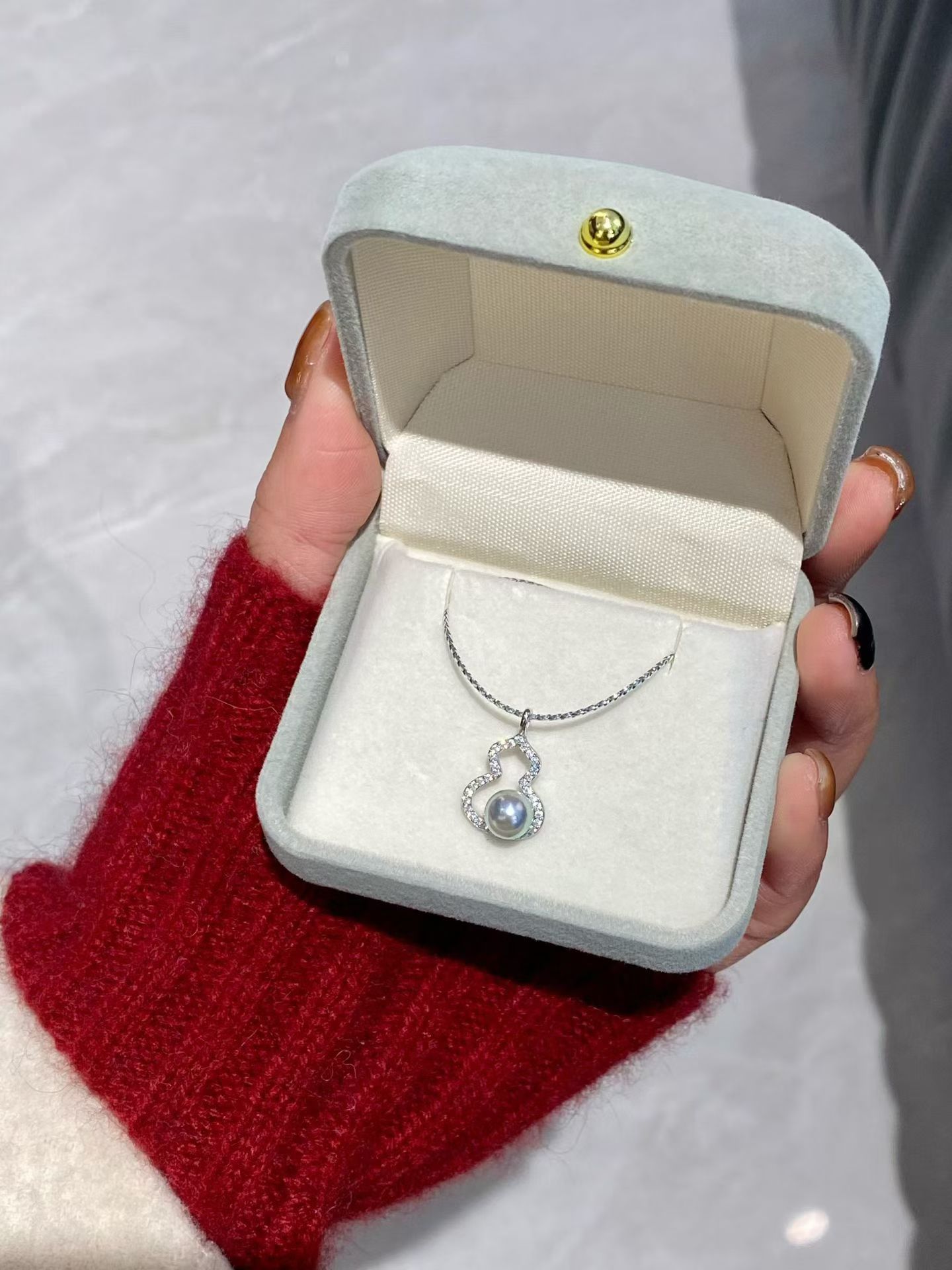 Message gallery image